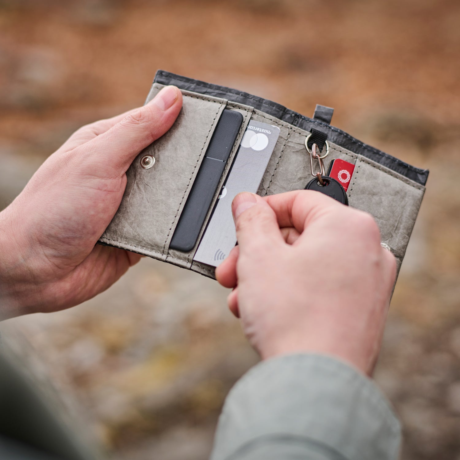 asobito(アソビト) 山のおさいふ