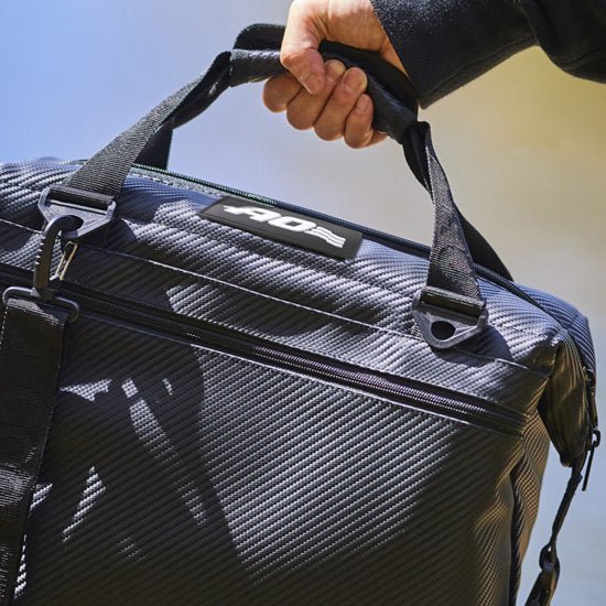 AO Coolers(エーオークーラーズ) 12パック カーボン ソフトクーラー