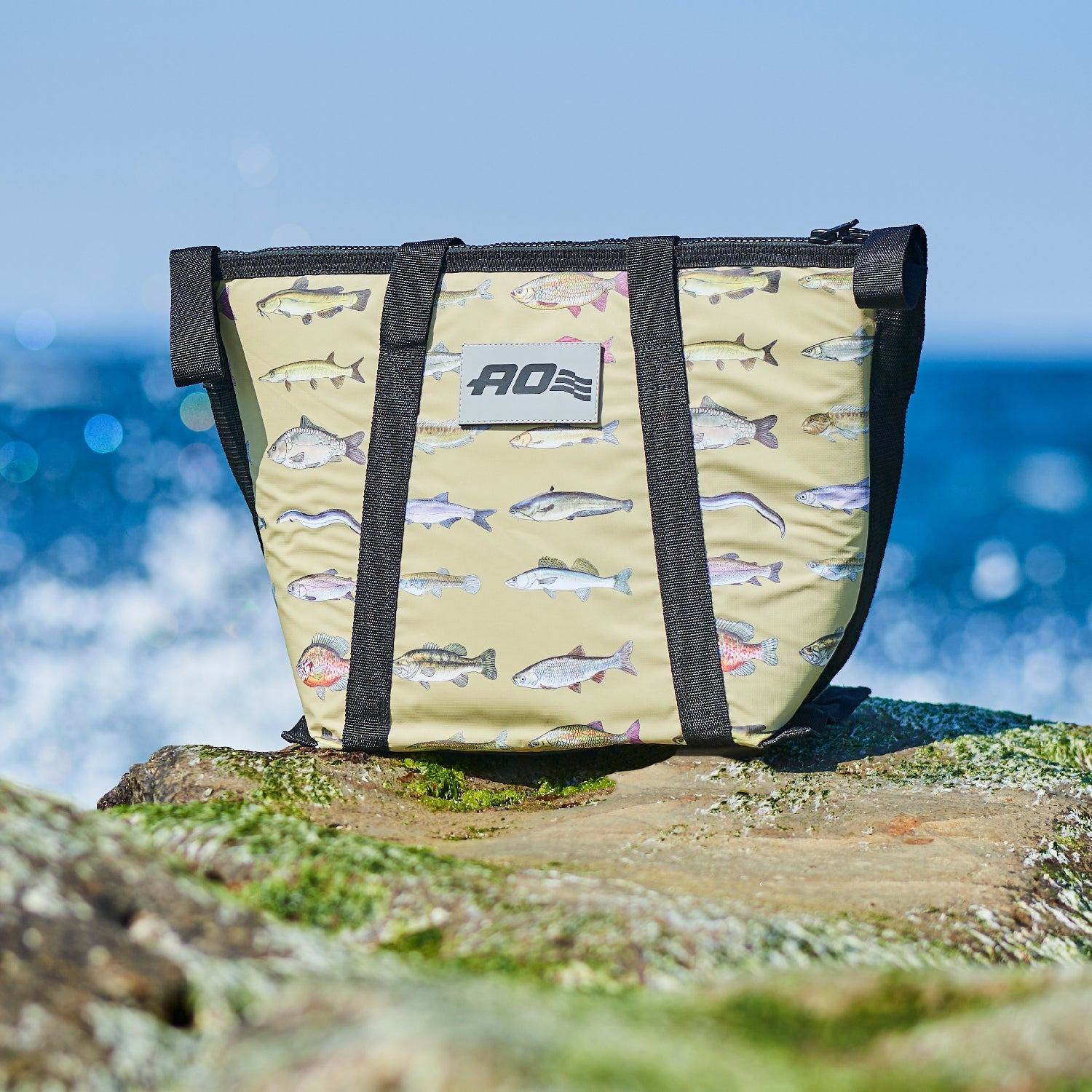AO Coolers(エーオークーラーズ) 2フィート フィッシュキャリー - ビッグウイングオンラインストア