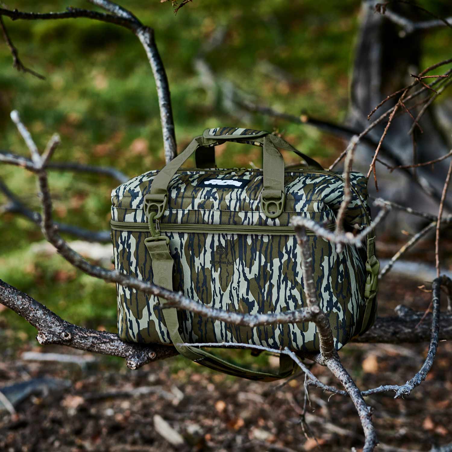 AO Coolers(エーオークーラーズ) 24パック キャンバス ソフトクーラー ボトムランド - ビッグウイングオンラインストア